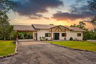 /international/pa/-2-calle-la-esperanza-potrerillos-dolega-chiriqui-310107620202/