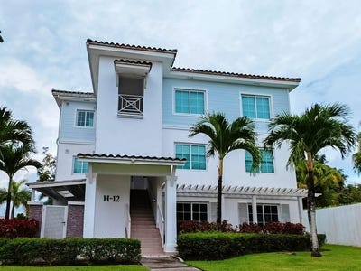 /international/pa/12-1-miraflores-bijao-anton-unit-howard-12-anton-cocle-310106542705/