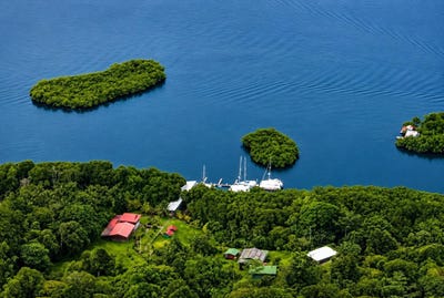 /international/pa/bahia-honda-isla-bastimentos-bocas-del-toro-bocas-del-toro-bocas-del-toro-province-310108925451/