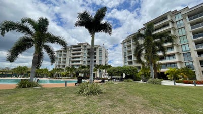 /international/pa/via-interamericana-unit-1-san-carlos-panama-city-310108215677/