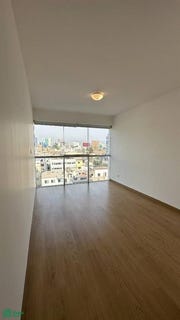 /international/pe/avenida-arequipa-3765-san-isidro-lima-lima-lima-lima-district-310106746667/