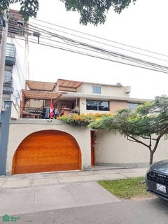 /international/pe/av-alfredo-franco-s-n-santiago-de-surco-lima-lima-lima-lima-district-310101247679/?lang=id