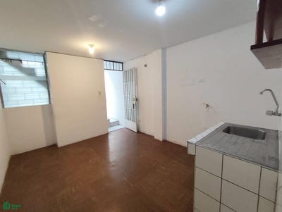 /international/pe/pasaje-villaran-114-surquillo-lima-lima-lima-lima-district-310108374439/