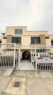 /international/pe/av-la-lomas-de-la-molina-vieja-urbanizacion-las-lomas-de-la-molina-vieja-ii-etapa-la-mo-sn-la-molina-lima-lima-lima-lima-district-310107886297/