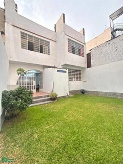/international/pe/avenida-mariscal-ramon-castilla-000-santiago-de-surco-lima-lima-lima-lima-district-310106713679/
