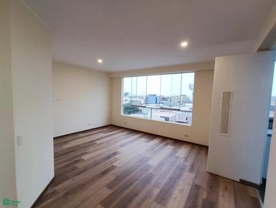 /international/pe/jiron-pumacurco-220-san-miguel-lima-lima-lima-lima-district-310105815307/