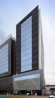 /international/pe/amador-merino-reina-339-san-isidro-lima-lima-lima-lima-district-310107815624/
