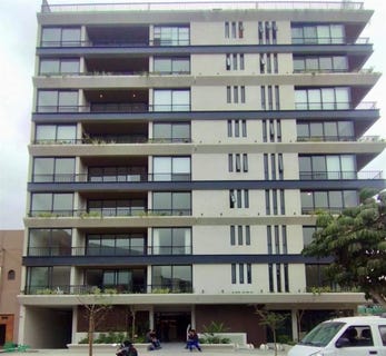 /international/pe/calle-piura-1085-miraflores-lima-lima-lima-lima-district-310108554099/