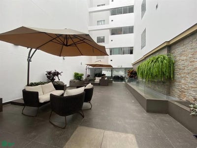 /international/pe/av-arequipa-3765-san-isidro-lima-lima-lima-lima-district-310099832590/?lang=es