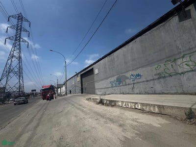 /international/pe/av-pachacutec-5387-villa-el-salvador-lima-lima-lima-lima-district-310107815591/