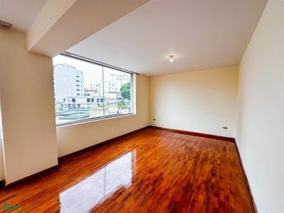 /international/pe/garcia-calderon-240-miraflores-lima-lima-lima-lima-district-310106807426/