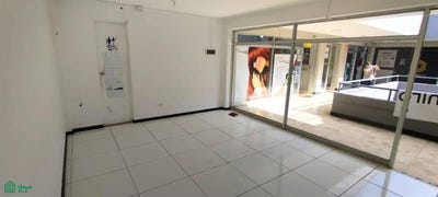 /international/pe/calle-esperanza-135-miraflores-lima-lima-lima-lima-district-310107621296/