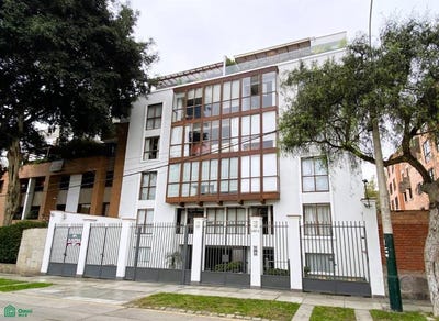 /international/pe/perez-roca-148-barranco-lima-lima-lima-lima-district-310100951255/?lang=fr
