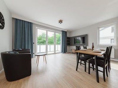 /international/pl/warsaw-masovian-voivodeship-310108927784/