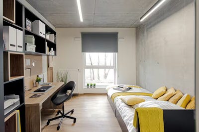 /international/pl/aleja-3-maja-krakow-lesser-poland-voivodeship-310093857944/