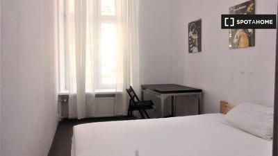 /international/pl/krakow-lesser-poland-voivodeship-310108558309/