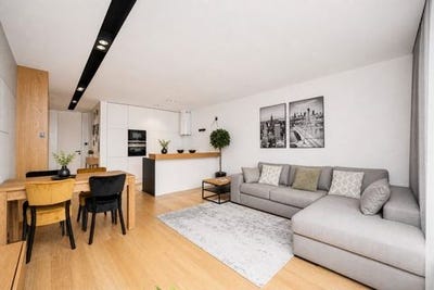 /international/pl/warsaw-masovian-voivodeship-310108898771/