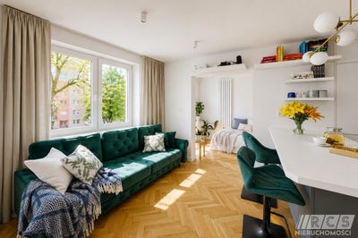 /international/pl/zelazna-wrocław-lower-silesian-voivodeship-310108306108/