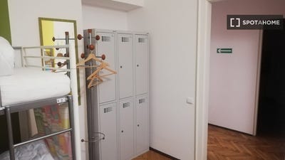 /international/pl/krakow-lesser-poland-voivodeship-310095996417/