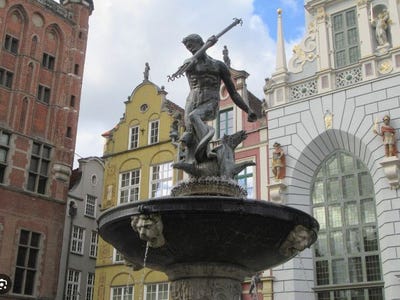 /international/pl/siennicka-gdansk-pomeranian-voivodeship-310106133346/