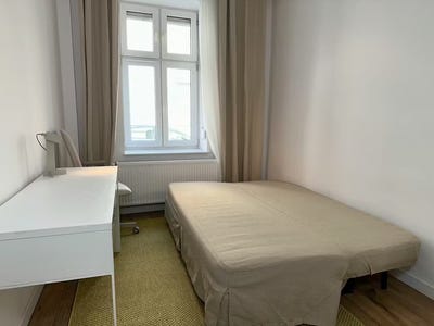 /international/pl/ulica-katowa-krakow-lesser-poland-voivodeship-310093859106/
