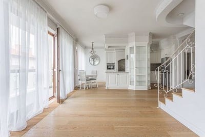/international/pl/warsaw-masovian-voivodeship-310106361679/