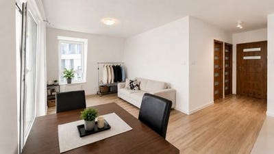 /international/pl/warsaw-masovian-voivodeship-310108732079/