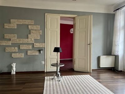 /international/pl/gniezno-greater-poland-voivodeship-310105302814/