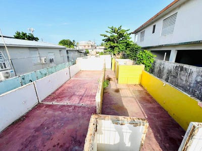 /international/pr/225-ruiz-belvis-st-sector-seboruco-santurce-san-juan-santurce-san-juan-310102572611/