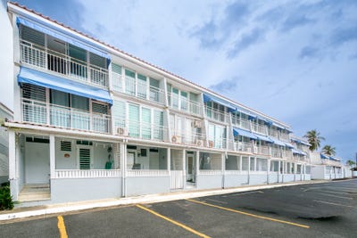 /international/pr/urb-villa-de-playa-ii-y-3-dorado-p-r-00646-urb-dorado-del-mar-dorado-urb-dorado-del-mar-dorado-310103469965/