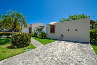 /international/pr/urb-haciendas-del-mar-calle-3-vega-alta-puerto-rico-00692-vega-alta-vega-alta-vega-alta-vega-alta-310105807335/