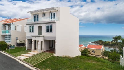/international/pr/calle-1-78-shell-castle-club-palmas-del-mar-humacao-00791-humacao-humacao-humacao-humacao-310108464772/