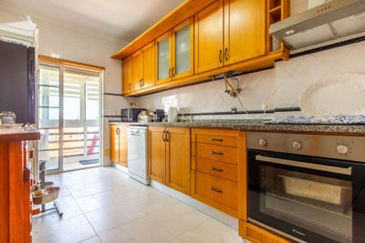 /international/pt/rua-manuel-de-arriaga-1362-quinta-do-conde-portugal-quinta-do-conde-setubal-municipality-310108990858/