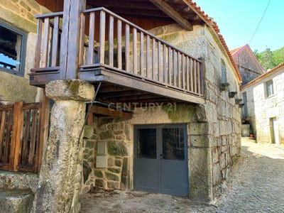 /international/pt/rua-central-de-espindo-ruivaes-e-campos-braga-310104039012/
