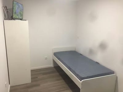 /international/pt/rua-do-alto-da-bela-porto-braga-310093834658/