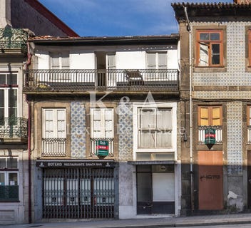 /international/pt/cedofeita-santo-ildefonso-se-miragaia-sao-nico-porto-310101087434/?lang=id