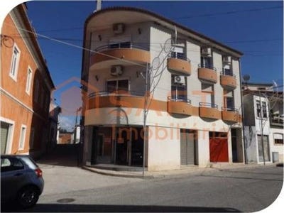 /international/pt/amiais-de-baixo-santarem-310100484656/