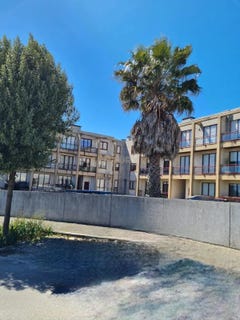 /international/pt/rua-da-cortinha-sao-felix-da-marinha-porto-310104078176/