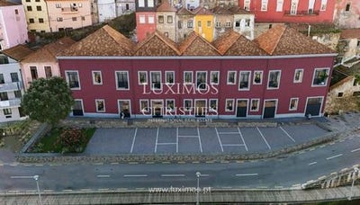 /international/pt/santa-marinha-e-sao-pedro-da-afurada-porto-310099973405/