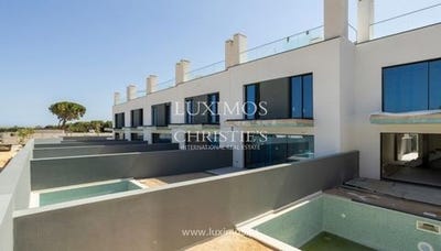 /international/pt/montenegro-faro-120094148595/