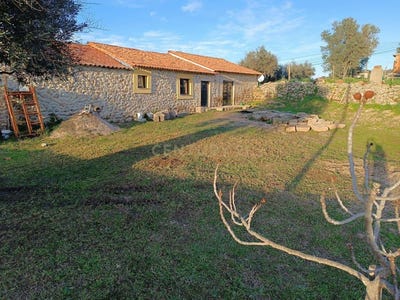 /international/pt/srª-da-graca-idanha-a-nova-e-alcafozes-castelo-branco-district-310105229200/