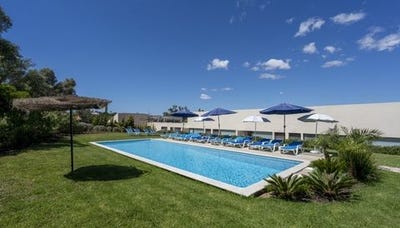 /international/pt/moncarapacho-e-fuseta-faro-310108566063/