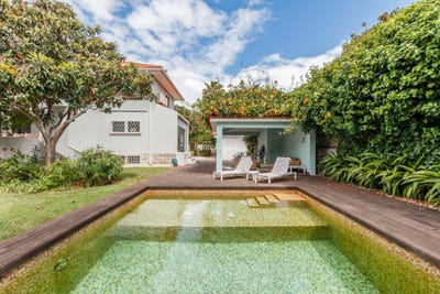 /international/pt/carcavelos-e-parede-lisbon-310107971805/