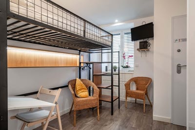 /international/pt/49-calcada-de-salvador-correia-de-sa-lisboa-lisbon-310100989243/