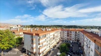 /international/pt/largo-jorge-de-sena-3-queluz-portugal-queluz-lisbon-310108306589/