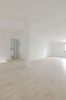 /international/pt/rua-quinta-da-ladeira-portugal-seixal-setubal-municipality-310108941137/