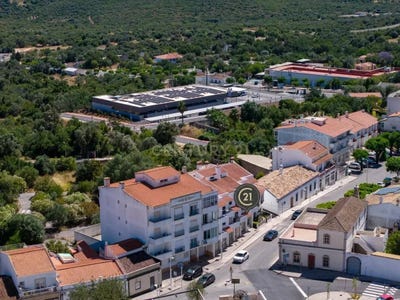 /international/pt/r-joao-rosa-beatriz-69-8150-154-sao-bras-de-alportel-portugal-sao-bras-de-alportel-faro-310108861795/