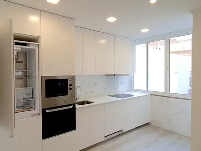/international/pt/rua-policarpo-anjos-oeiras-lisbon-310093871400/