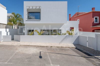 /international/pt/lagos-faro-310108526362/