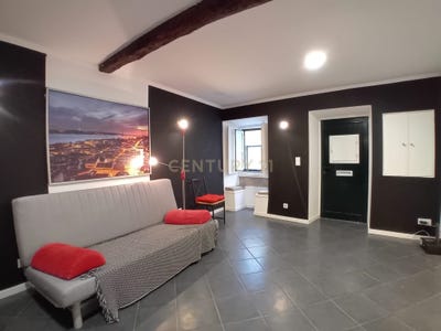 /international/pt/estrela-lisbon-310100857638/
